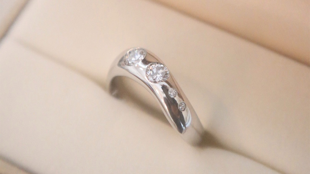 日常で身につけやすい形へ